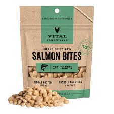 VITAL ESSENTIALS FREEZE DRIED CAT TREATS